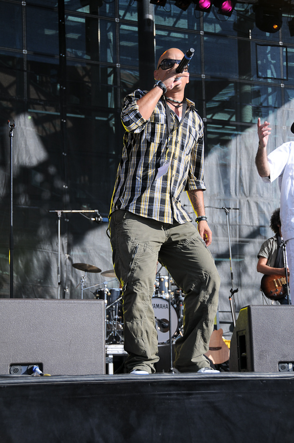 Fete de la Musique Evry 2009 - Sergent Garcia 227.jpg
